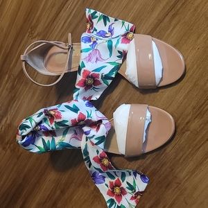 Ferragamo Tursi ankle-tie in new blush 9B